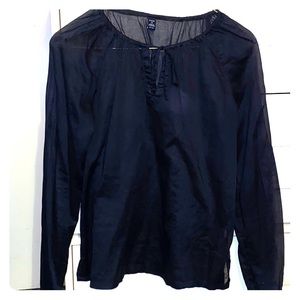 Ladies blouse long sleeve medium from the Gap